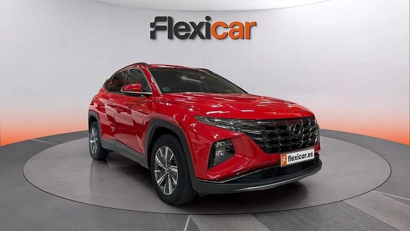 Usado Hyundai Tucson Style 230 CV (169 kW) 2021 Burdeos SUV