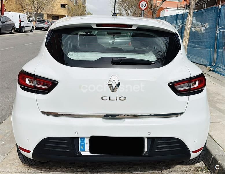 Usado Renault Clio IV LIMITED 90 CV (66 kW) 2019 Blanco Berlina