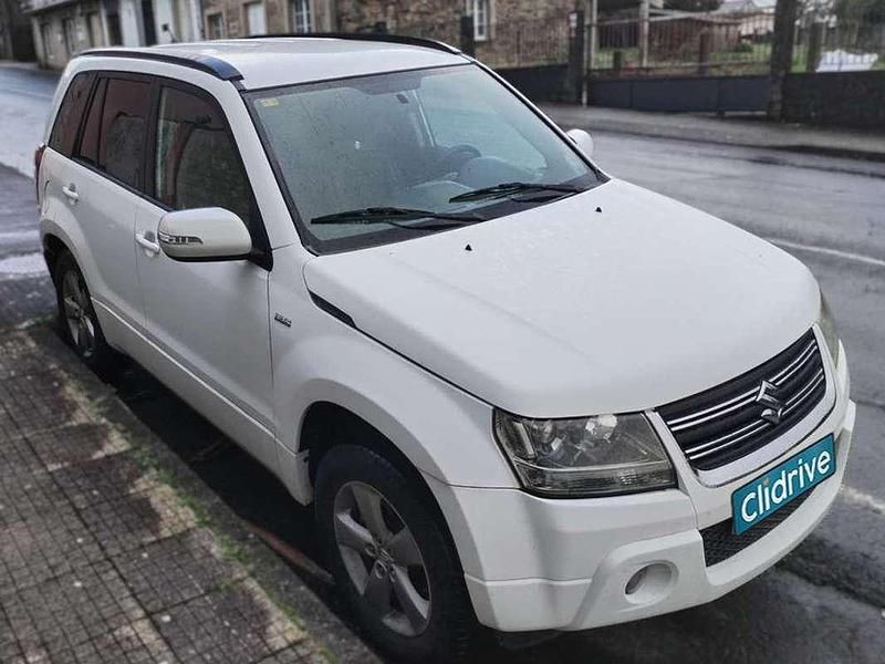 Usado Suzuki Grand Vitara 129 CV (94 kW) 2009 Blanco SUV