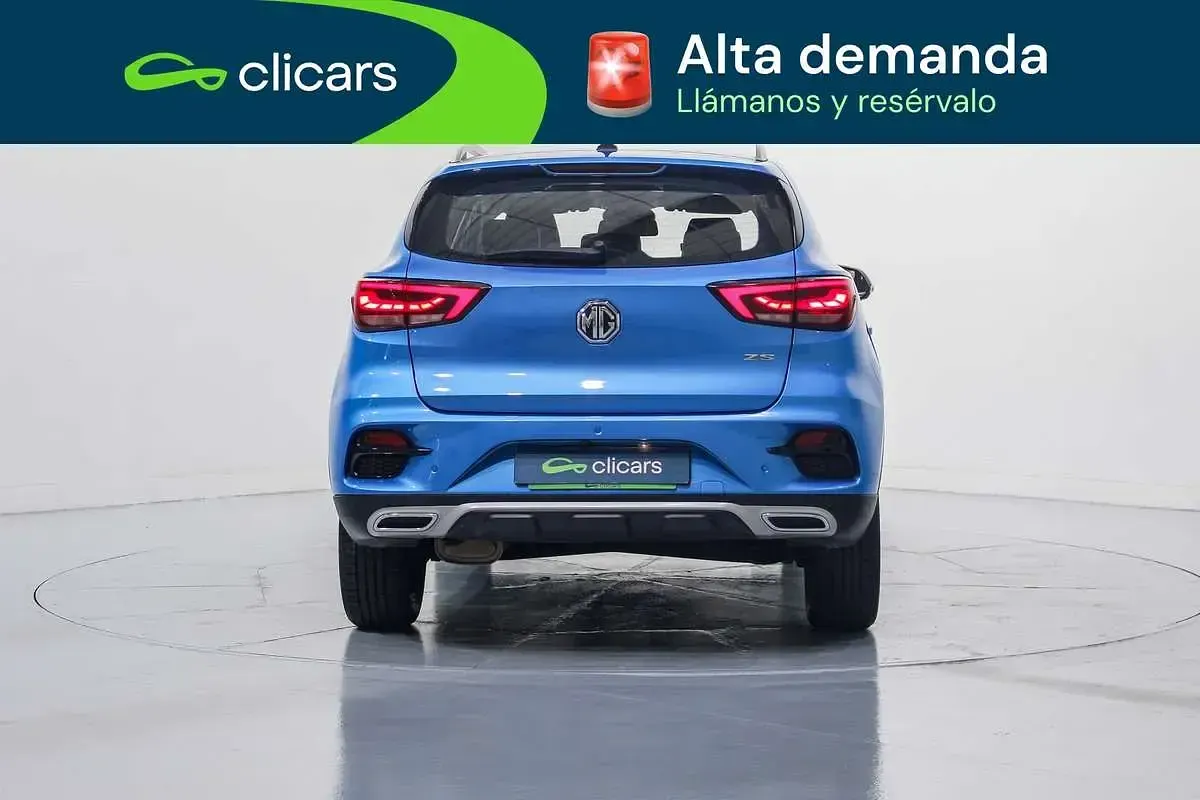 Usado MG ZS Luxury 106 CV (77 kW) 2023 Azul SUV