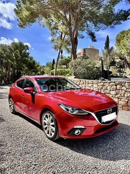 Usado Mazda 3 Luxury 120 CV (88 kW) 2015 Rojo Berlina