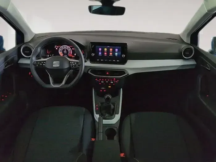 Usado Seat Arona Style 115 CV (84 kW) 2025 Azul SUV