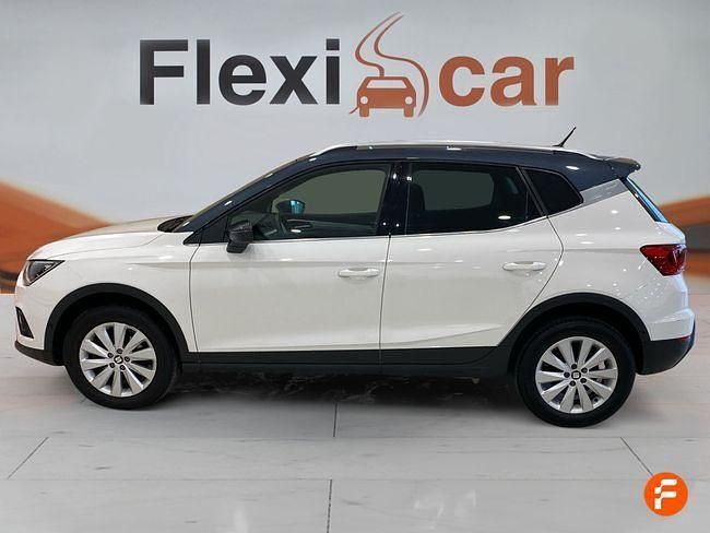 Usado Seat Arona Ecomotive 95 CV (69 kW) 2019 Blanco SUV