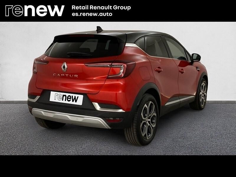Usado Renault Captur Techno 140 CV (102 kW) 2022 Rojo SUV