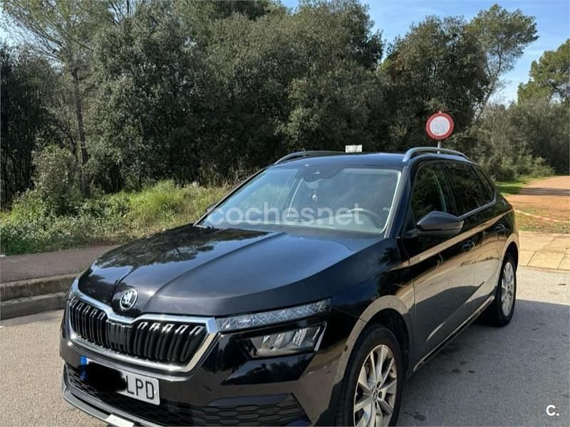 Negro Usado 2021 Skoda Kamiq Ambition SUV | 17.499 € (Precio justo) - Imagen 1/4