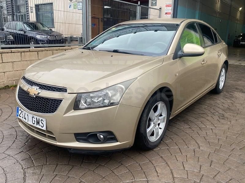 Marrón Usado 2009 Chevrolet Cruze LS Berlina | 4500 € (Buen precio) - Imagen 1/4