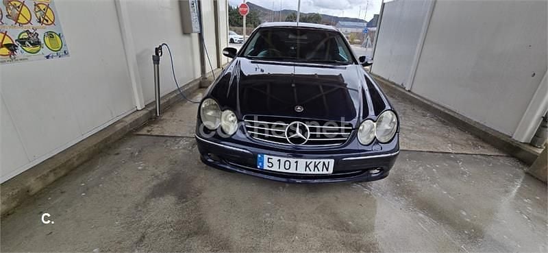 Usado Mercedes CLK270 Elegance 170 CV (125 kW) 2004 Azul Coupe