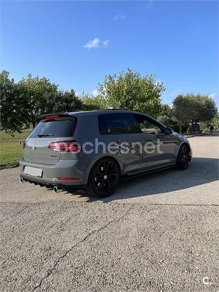 Usado VW Golf VII GTI 290 CV (213 kW) 2019 Gris / plata Berlina