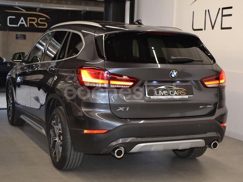 Usado BMW X1 xLine 150 CV (110 kW) 2021 Gris / plata SUV