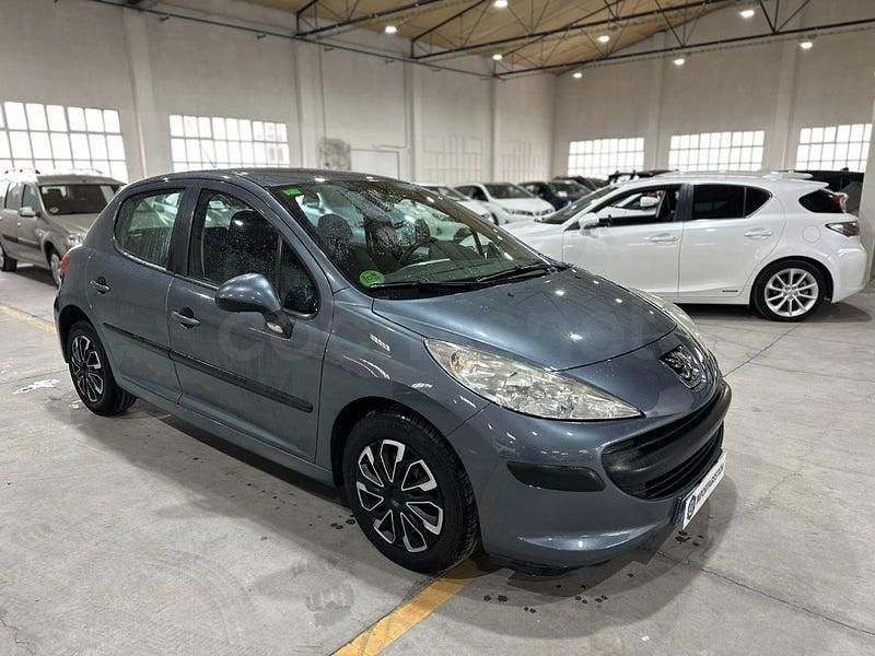 Usado Peugeot 207 75 CV (55 kW) 2007 Azul Berlina