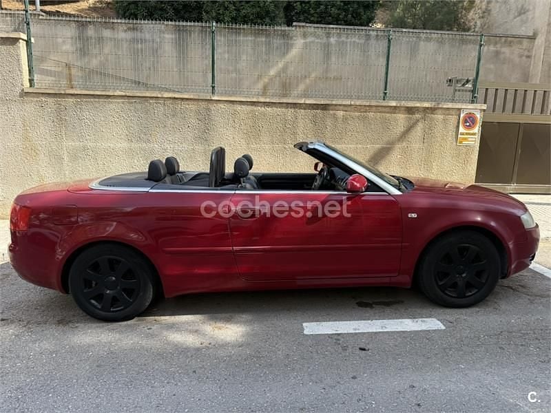 Usado Audi A4 Cabriolet 163 CV (119 kW) 2003 Rojo Descapotable