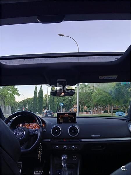 Käytetty Audi A3 S-Line 150 HP (110 kW) 2018 Harmaa Sedan