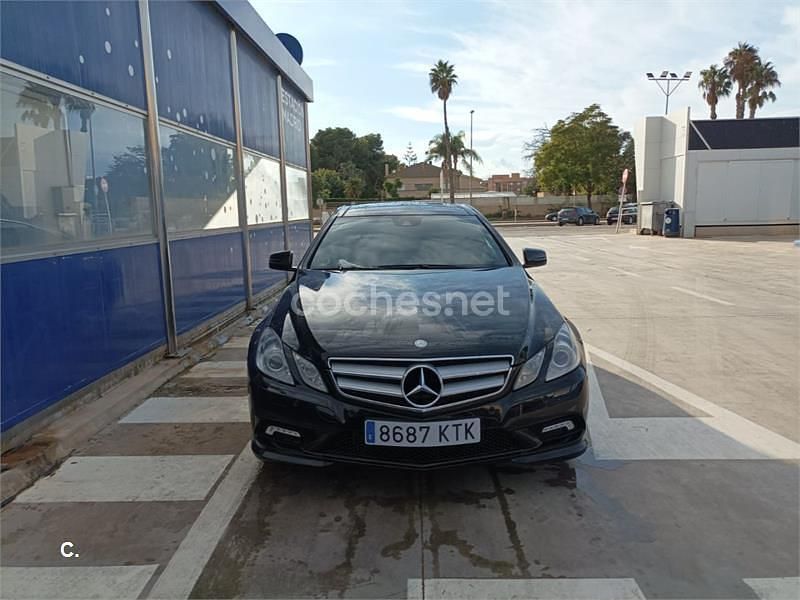 Usado Mercedes E250 204 CV (150 kW) 2014 Negro Coupe