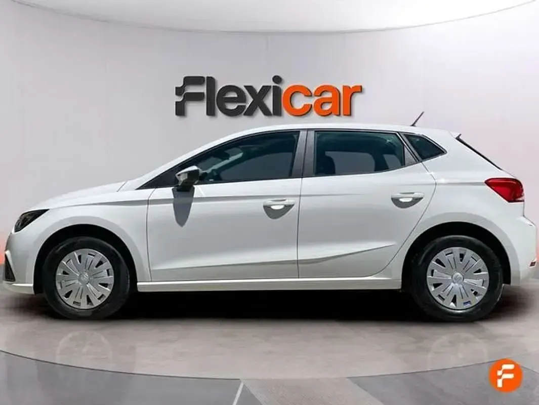 Usado Seat Ibiza Reference 80 CV (58 kW) 2024 Blanco Utilitario