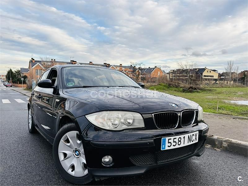Usado BMW 116 115 CV (84 kW) 2005 Negro Utilitario