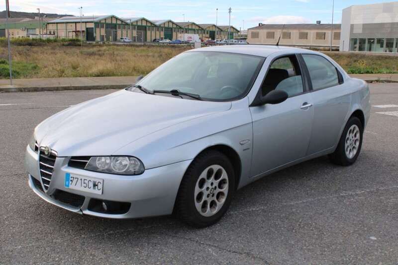 Gris Usado 2004 Alfa Romeo 156 Distinctive Berlina | 2400 € - Imagen 1/4