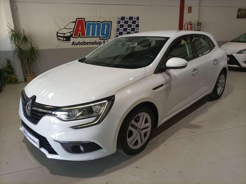 Blanco Usado 2019 Renault Mégane IV LIMITED Utilitario | 11.400 € (Precio justo) - Imagen 1/4