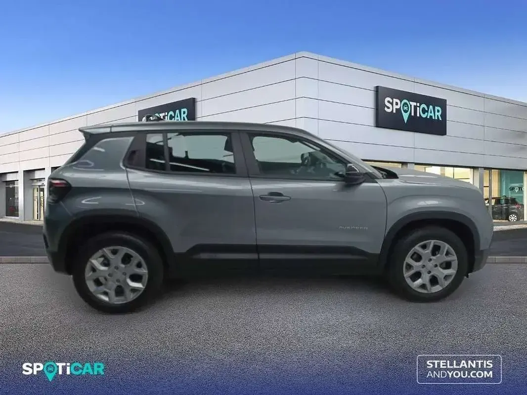 Usado Jeep Avenger Altitude 101 CV (74 kW) 2025 Gris SUV