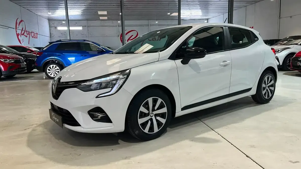 Usado Renault Clio Equilibre 101 CV (74 kW) 2023 Blanco Utilitario