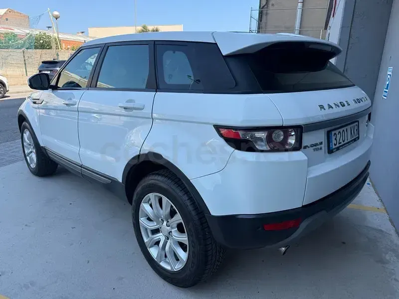 Usado Land Rover Range Rover evoque HSE Dynamic 150 CV (110 kW) 2015 Blanco SUV