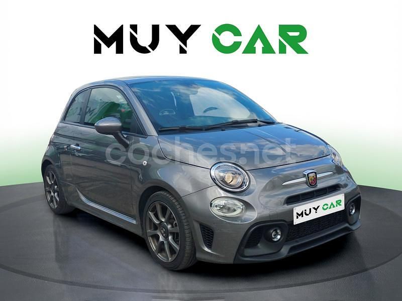 Gris / plata Usado 2022 Abarth 595 Utilitario | 19.490 € (Precio justo) - Imagen 1/4