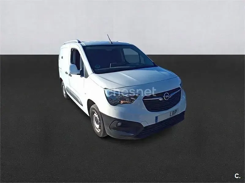 Usado Opel Combo Life Selective 102 CV (75 kW) 2019 Blanco Monovolumen