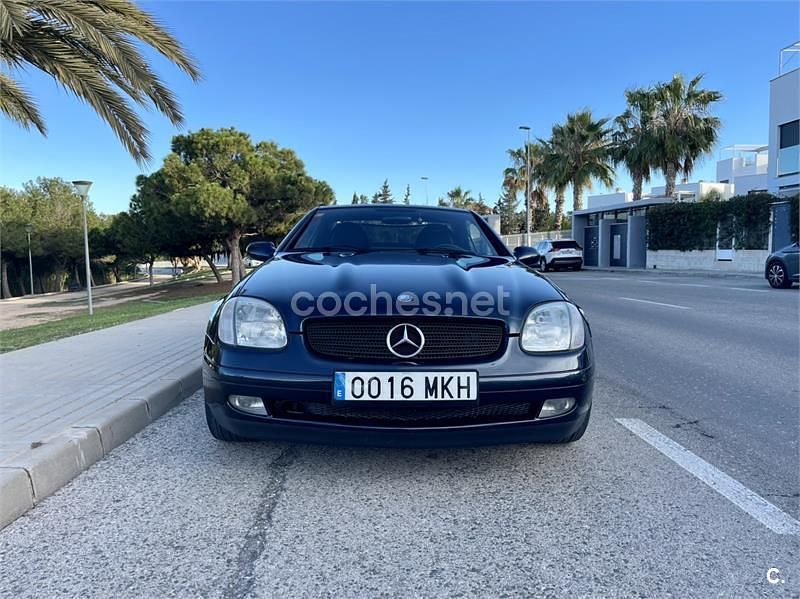 Usado Mercedes SLK230 193 CV (141 kW) 1998 Azul Descapotable
