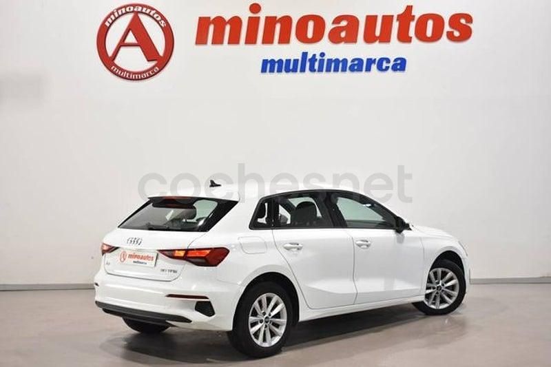Usado Audi A3 110 CV (80 kW) 2021 Blanco Berlina
