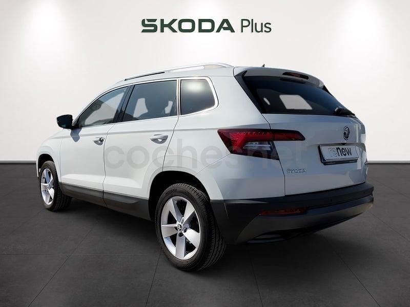 Usado Skoda Karoq Ambition 150 HP (110 kW) 2018 Branco SUV
