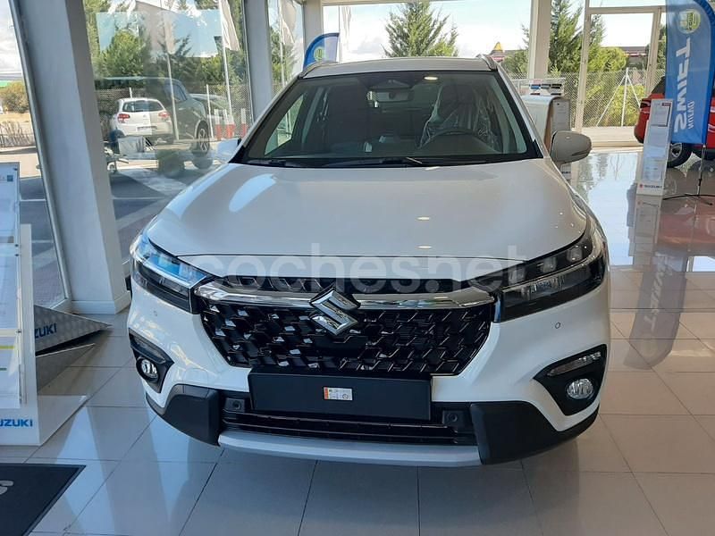 Nuevo Suzuki SX4 S-Cross 110 CV (80 kW) 2025 Blanco SUV