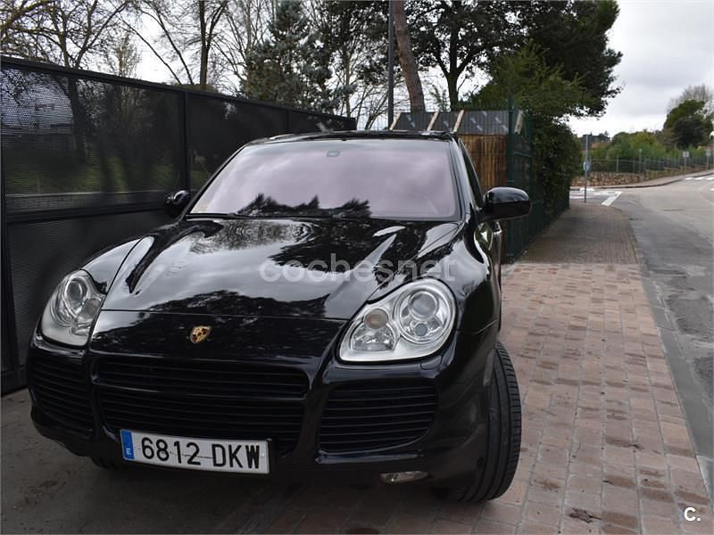 Usado Porsche Cayenne Turbo 450 CV (330 kW) 2005 Negro SUV