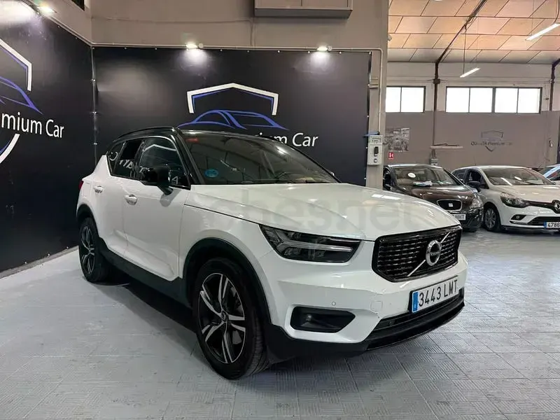 Usado Volvo XC40 R-Design 262 CV (192 kW) 2021 Blanco SUV