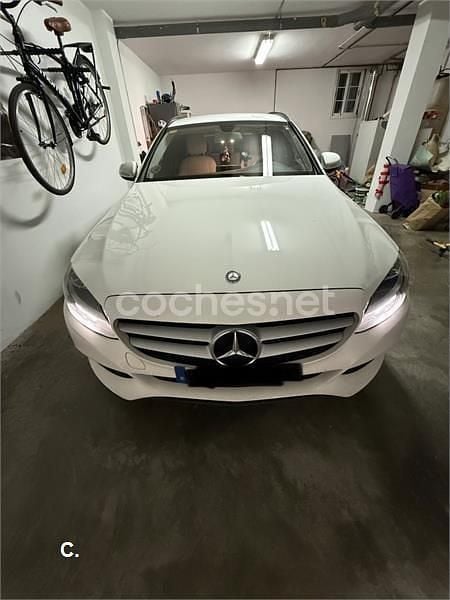 Usado Mercedes C200 136 CV (100 kW) 2015 Blanco Familiar