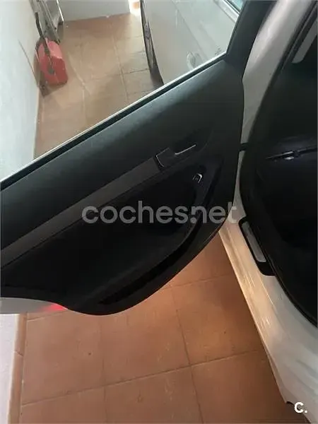 Usado Audi A4 S-Line 136 CV (100 kW) 2013 Blanco Familiar