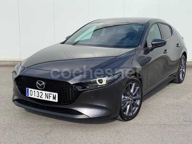 Blanco Usado 2025 Mazda 3 Center-Line Berlina | 27.590 € (Caro) - Imagen 1/4