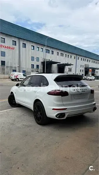 Usado Porsche Cayenne Turbo 520 CV (382 kW) 2016 Blanco SUV