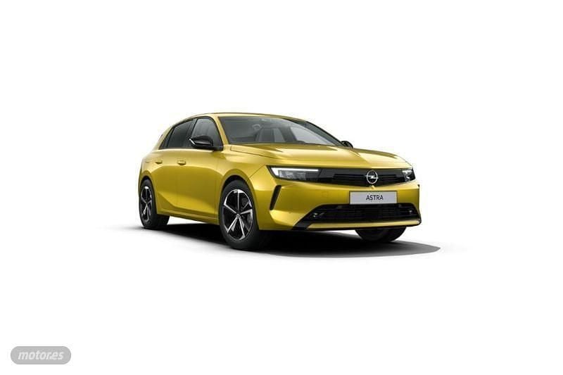 Nuevo Opel Astra 130 CV (95 kW) 2026 Amarillo Berlina