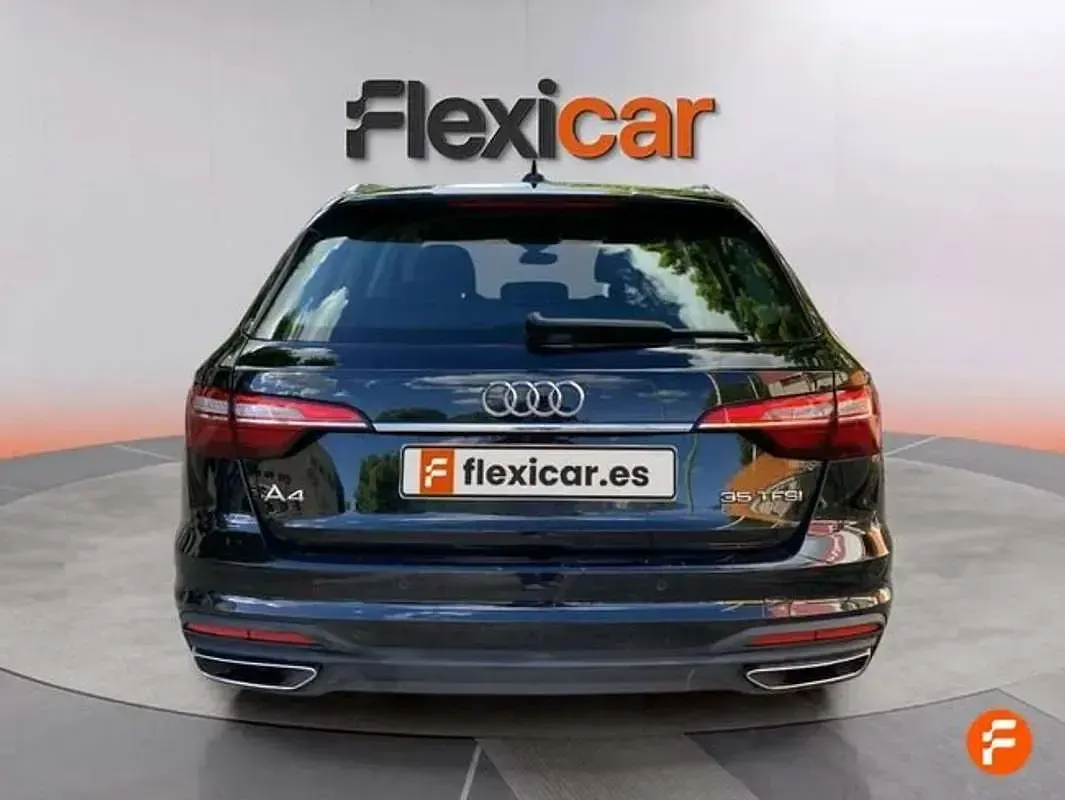 Usado Audi A4 Advanced Plus 150 CV (110 kW) 2023 Negro Familiar