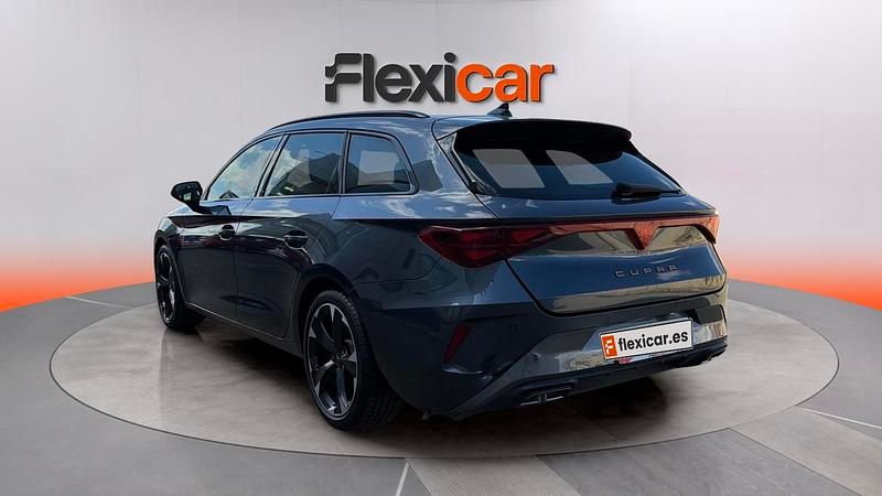Usado Cupra Leon 150 CV (110 kW) 2025 Negro Familiar