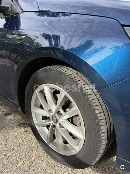 Usado Renault Mégane Bose Edition 110 CV (80 kW) 2017 Azul Berlina
