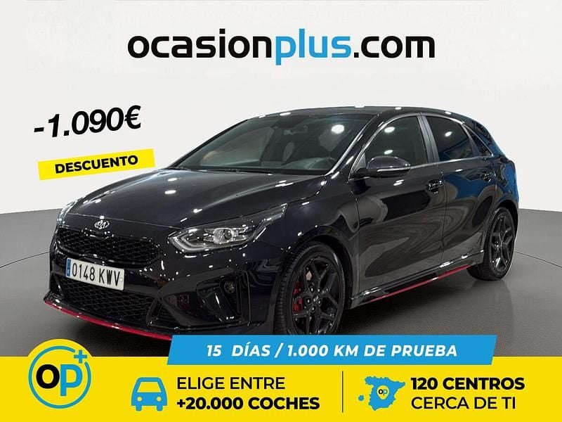 Usado Kia Ceed GT GT-Line 140 CV (102 kW) 2019 Negro