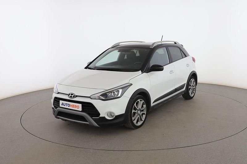 Blanco Usado 2020 Hyundai i20 Active Utilitario | 15.799 € (Precio justo) - Imagen 1/3