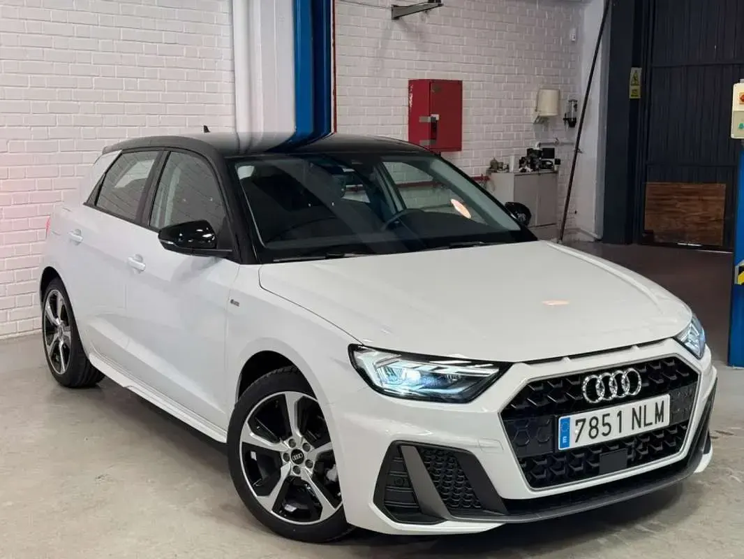 Nuevo Audi A1 Black Edition 116 CV (85 kW) 2026 Blanco SUV