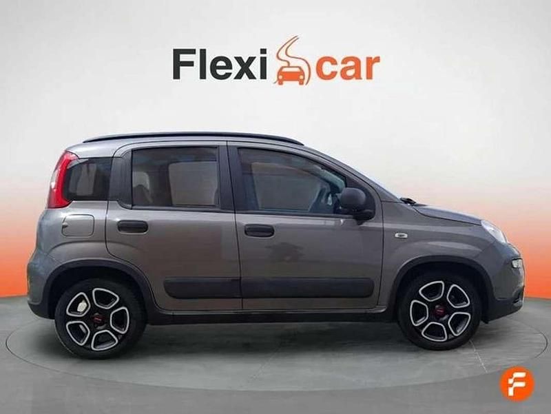 Usado Fiat Panda Cross Cross 71 CV (52 kW) 2022 Gris Utilitario