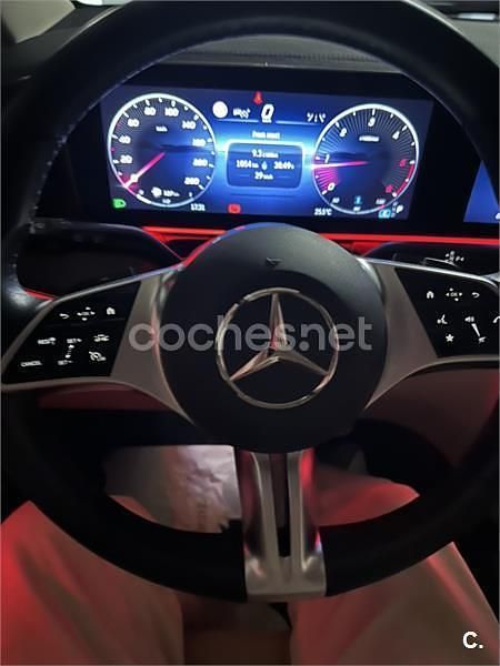 Usado Mercedes V220 Avantgarde 163 CV (119 kW) 2024 Negro Monovolumen