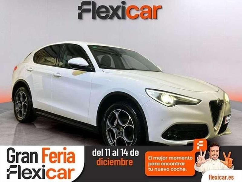 Blanco Usado 2019 Alfa Romeo Stelvio Executive SUV | 18.490 € (Super precio) - Imagen 1/4