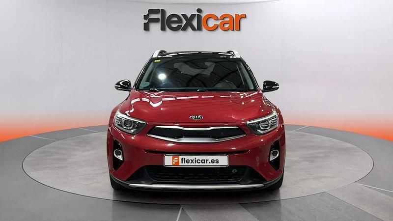 Usado Kia Stonic 120 CV (88 kW) 2018 Rojo SUV