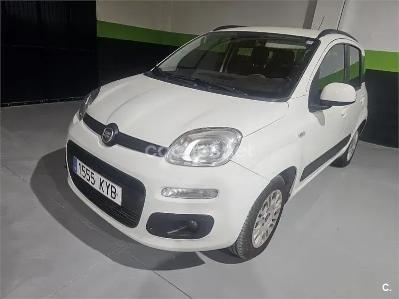Usado Fiat Panda Lounge 69 CV (50 kW) 2019 Blanco Utilitario