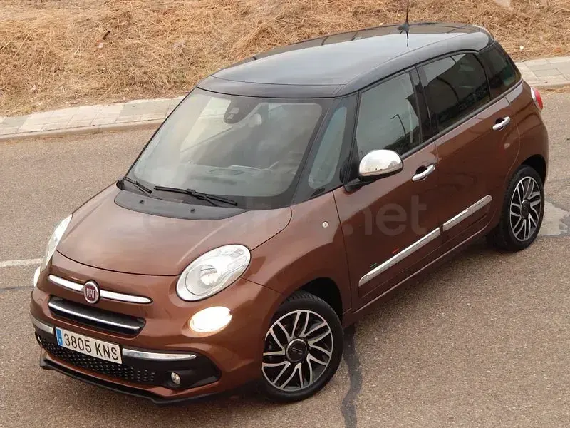 Usado Fiat 500L Lounge 95 CV (69 kW) 2018 Marrón Monovolumen