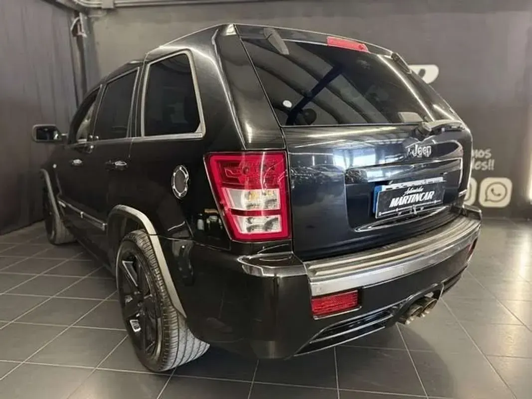 Usado Jeep Grand Cherokee SRT8 432 CV (317 kW) 2008 Negro SUV
